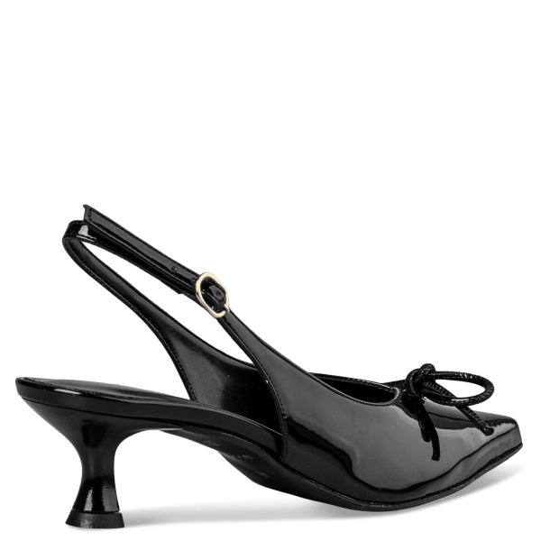 KITTEN HEEL PUMPS