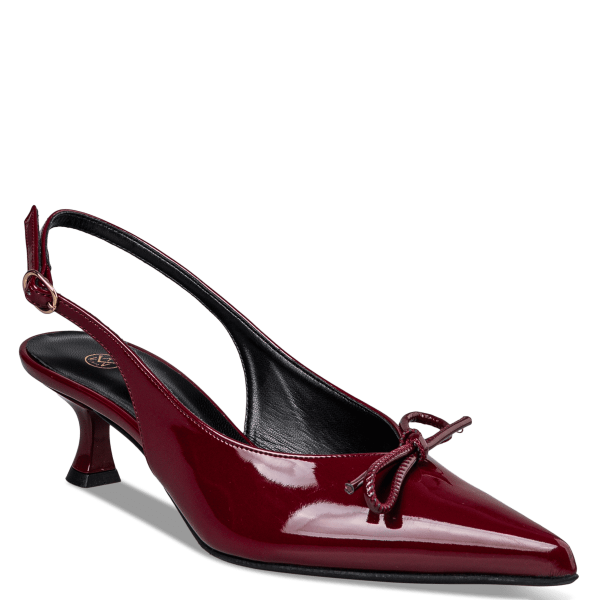 KITTEN HEEL PUMPS