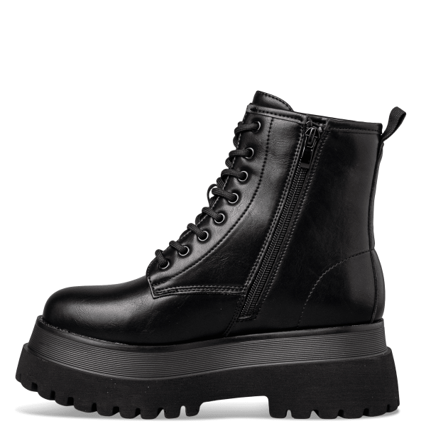 CHUNKY COMBAT BOOTS φωτογραφία