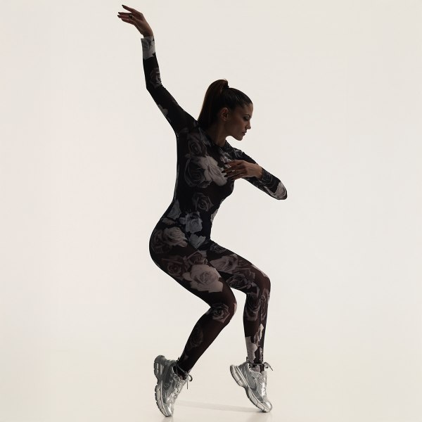 GLAM BOT φωτογραφία