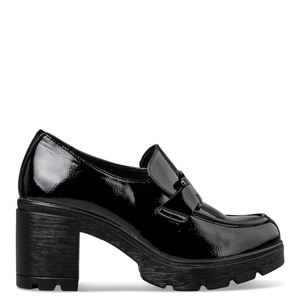 CHUNKY LOAFERS