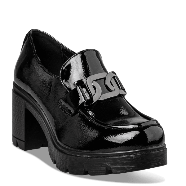 CHUNKY LOAFERS