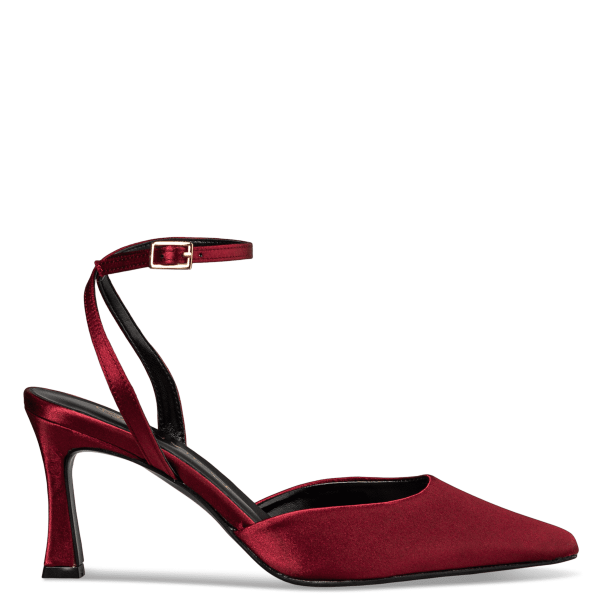 SLINGBACK PUMPS