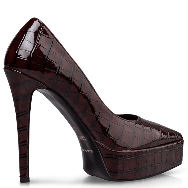 PLATFORM HEEL PUMPS φωτογραφία