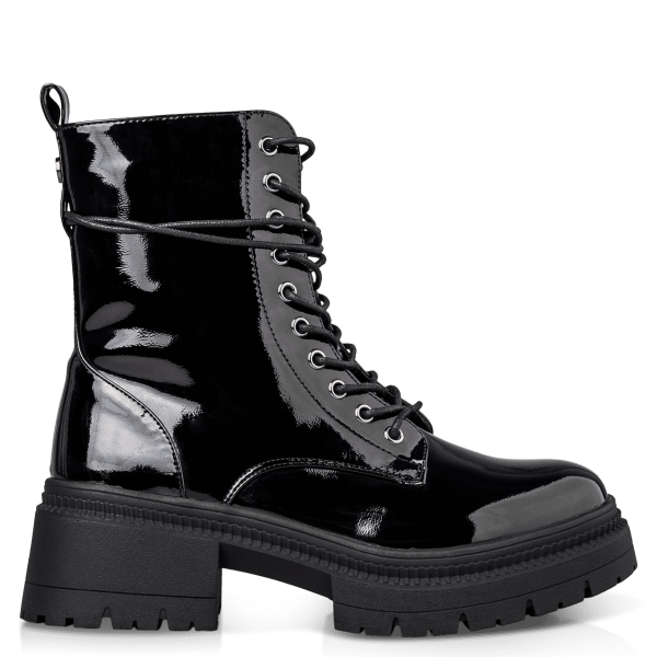 COMBAT BOOTS