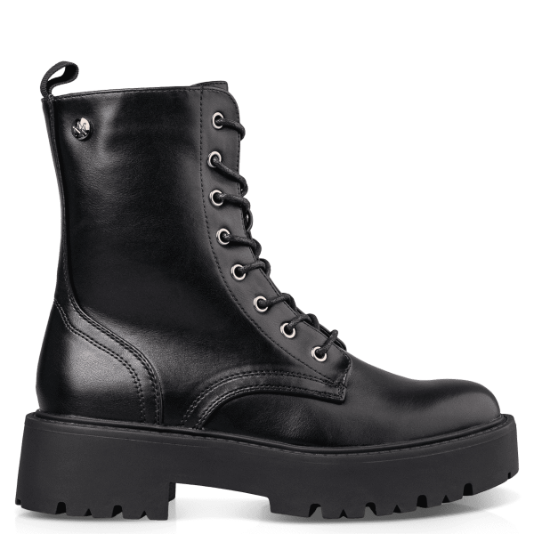 COMBAT BOOTS