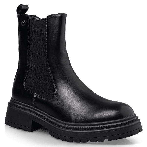 CHELSEA BOOTS
