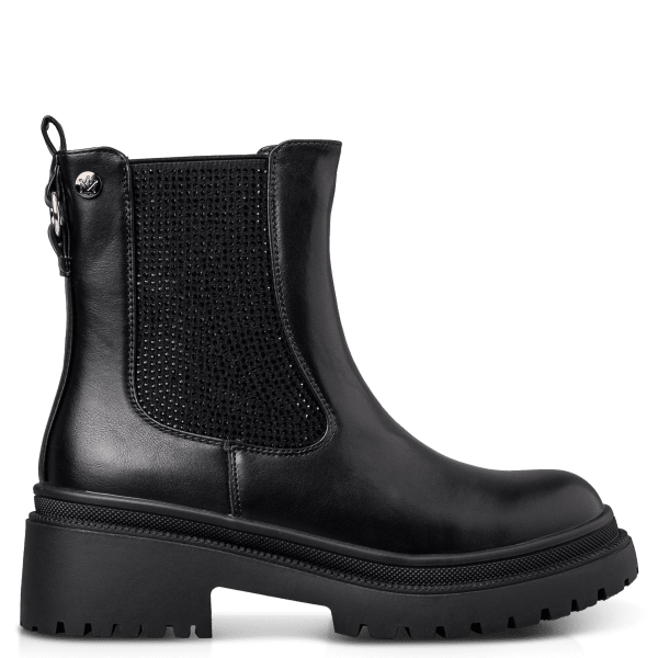 CHELSEA BOOTS