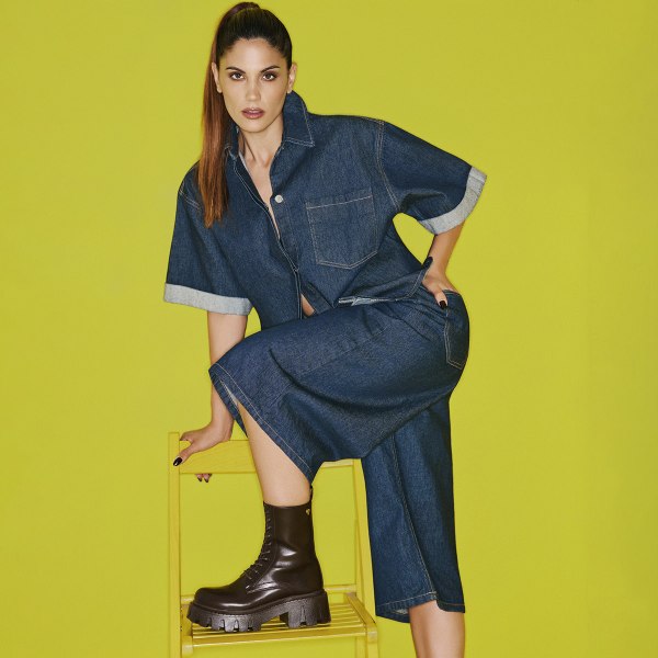 STREET CODE φωτογραφία