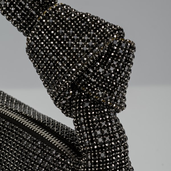 BEADED POUCH BAG φωτογραφία