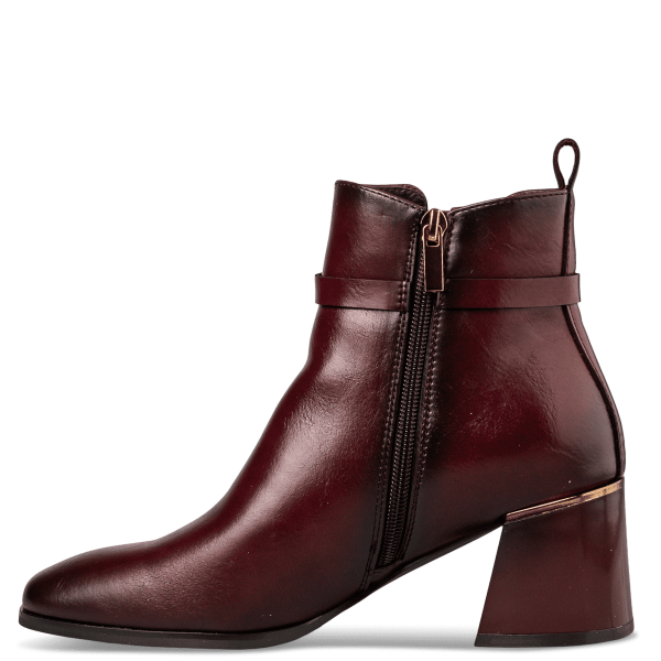 ANKLE BOOTS φωτογραφία