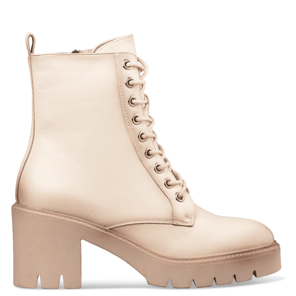 COMBAT BOOTS