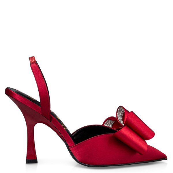 BOW-SLINGBACK PUMPS