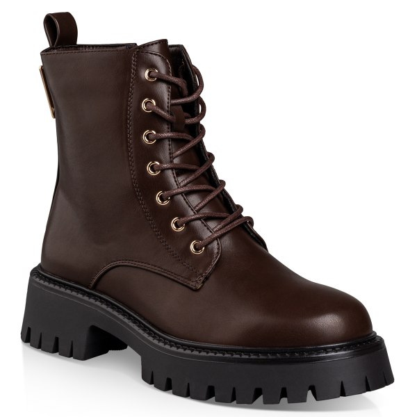 COMBAT BOOTS