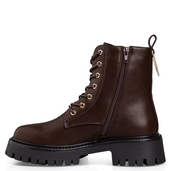 COMBAT BOOTS