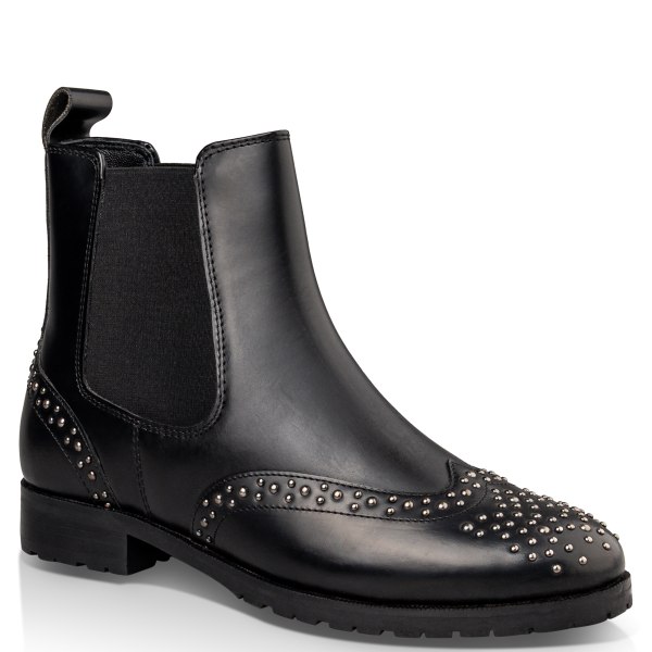CHELSEA BOOTS