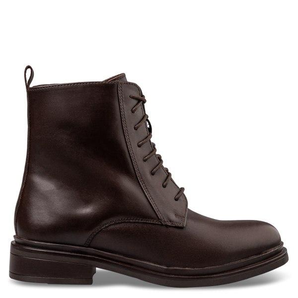 COMBAT BOOTS