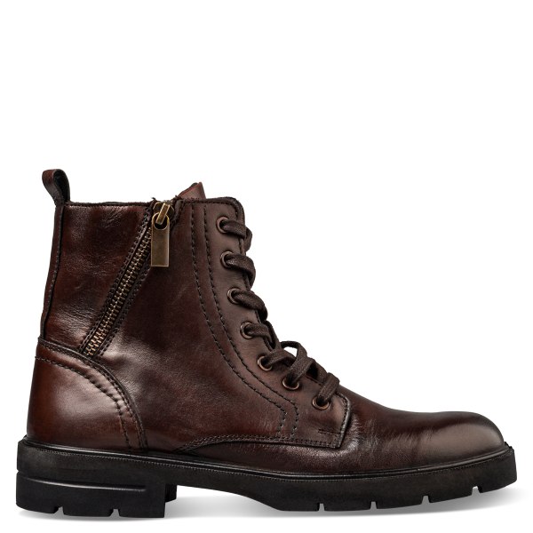 COMBAT BOOTS