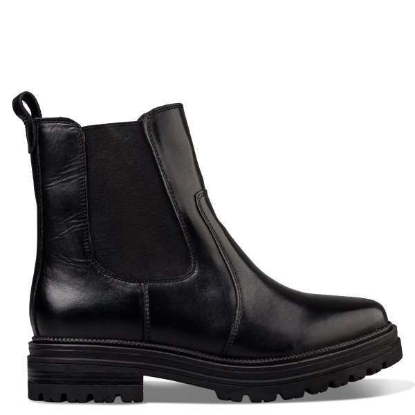 CHELSEA BOOTS