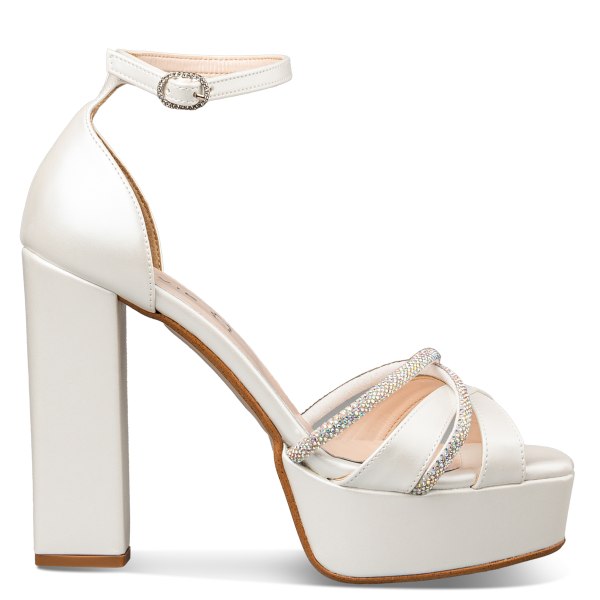 BLOCK HEEL SANDALS