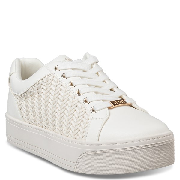 LOW TOP SNEAKERS