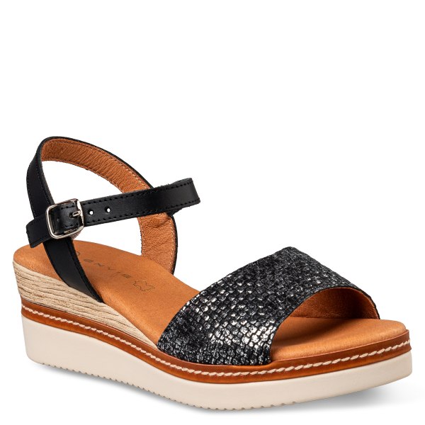 PLATFORM SANDALS