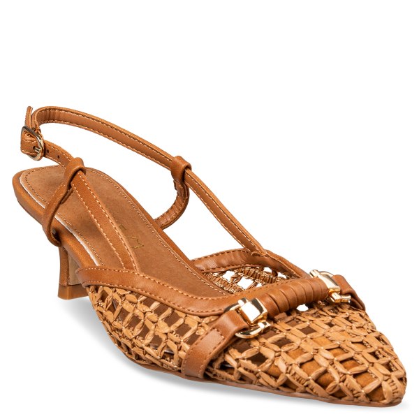 SLINGBACK PUMPS