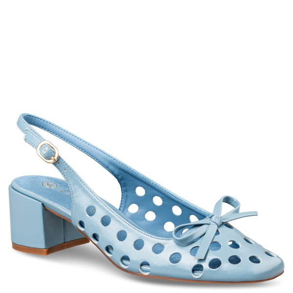 SLINGBACK PUMPS