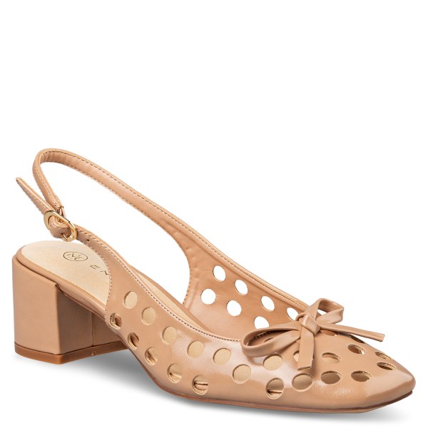 SLINGBACK PUMPS