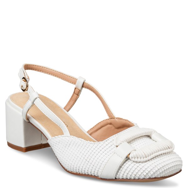 SLINGBACK PUMPS