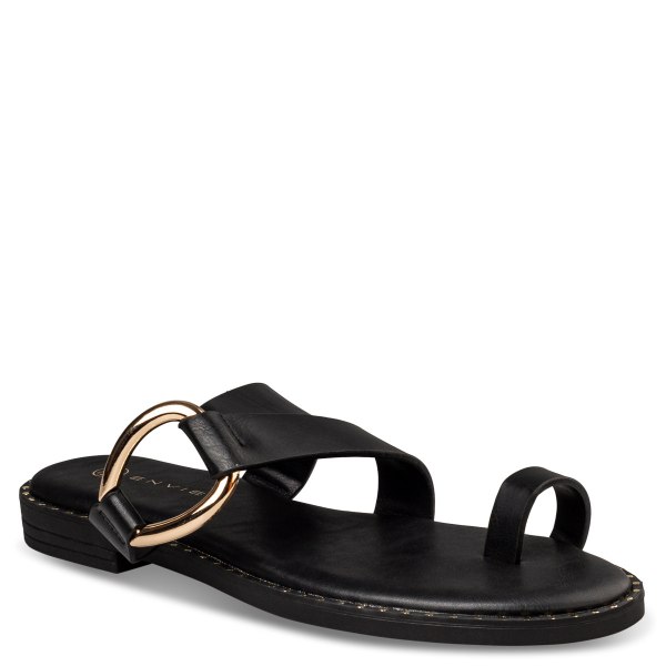 FLAT SANDALS