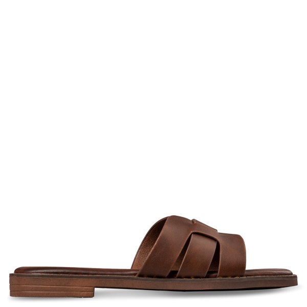 FLAT SANDALS