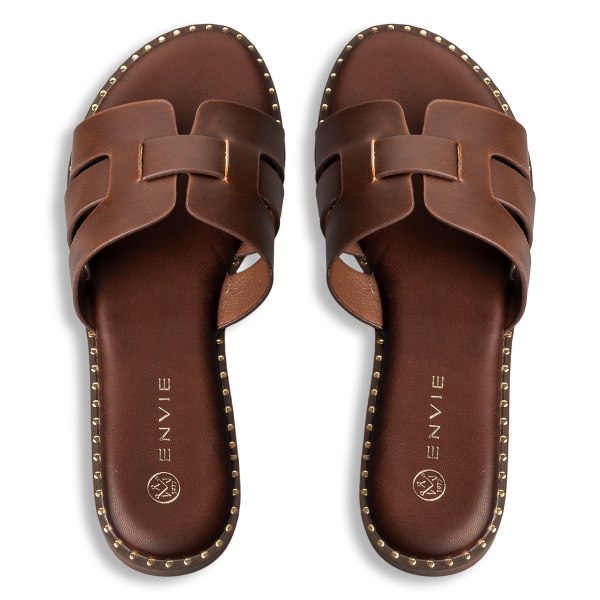 FLAT SANDALS