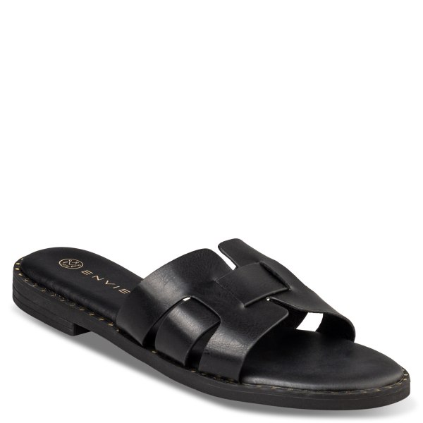 FLAT SANDALS