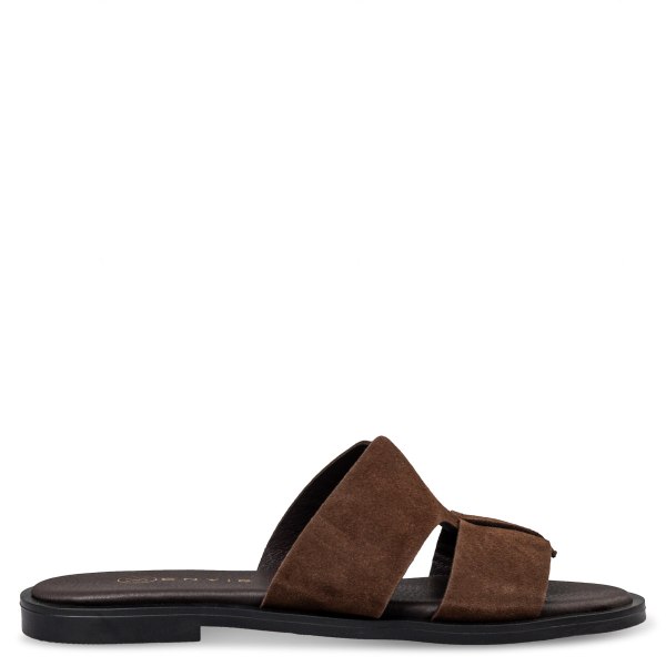FLAT SANDALS