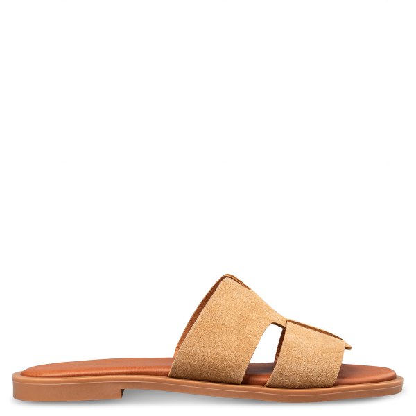 FLAT SANDALS