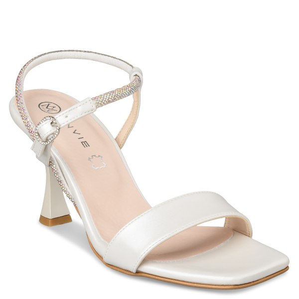 FLARED HEEL SANDALS