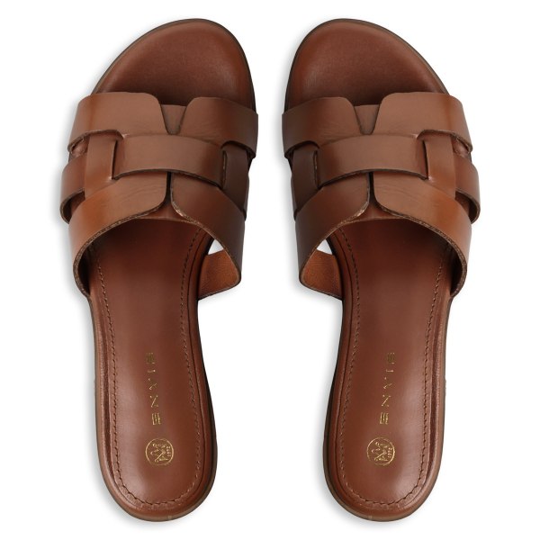 FLAT SANDALS