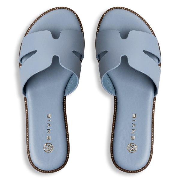 Γυναικεία σανδάλια Envie shoes - ΣΗΜΑΝΤΙΚΟ: Σε περίπτωση διαφοράς τιμής από το κατάστημα ισχύει παντα και μόνο η τιμή του καταστήματος FLAT SANDALS