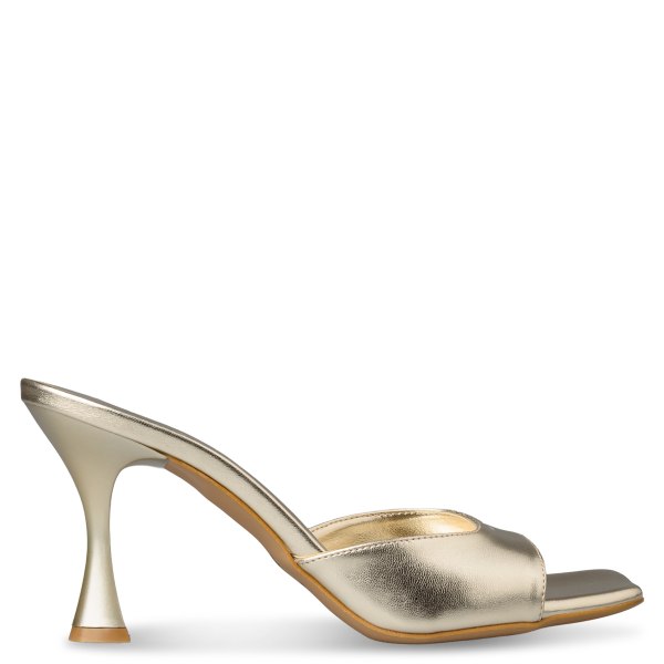 SQUARE TOE MULES