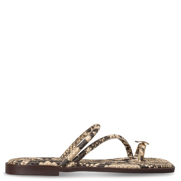 FLAT SANDALS