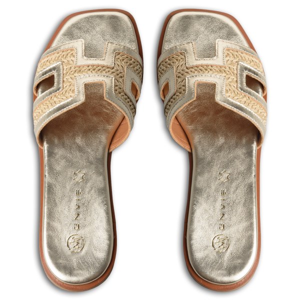 FLAT SANDALS