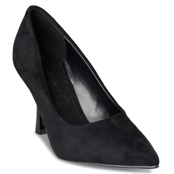POINTY PUMPS
