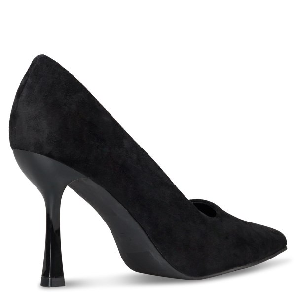 POINTY PUMPS