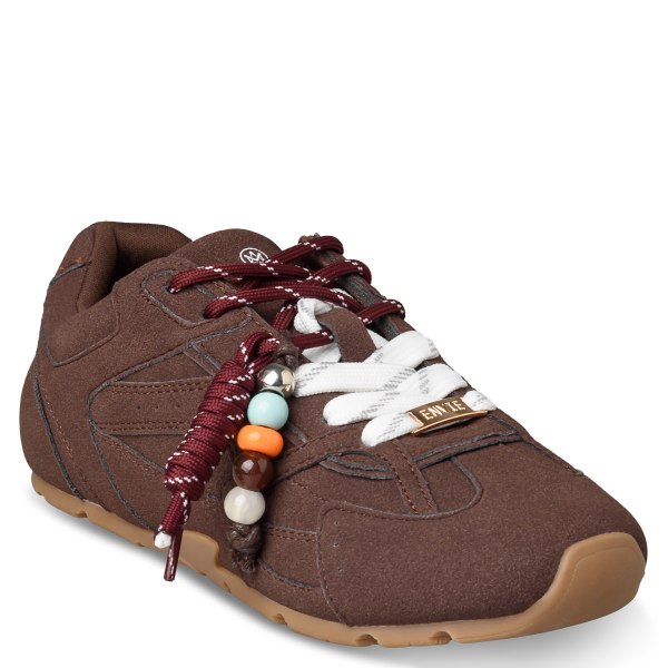LOW TOP SNEAKERS
