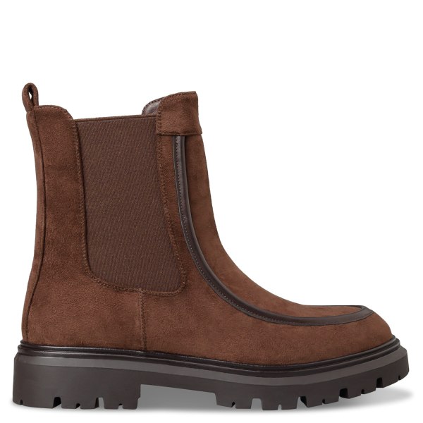 CHELSEA BOOTS
