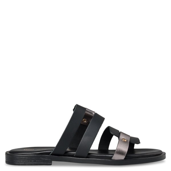 FLAT SANDALS