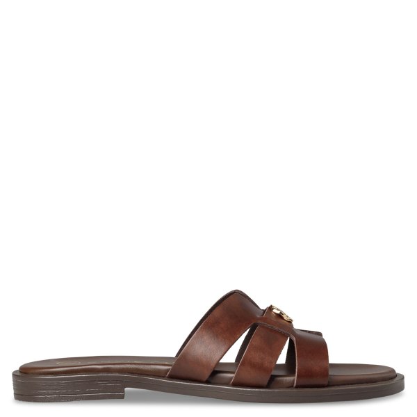 FLAT SANDALS