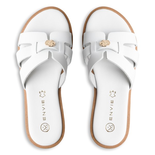 FLAT SANDALS