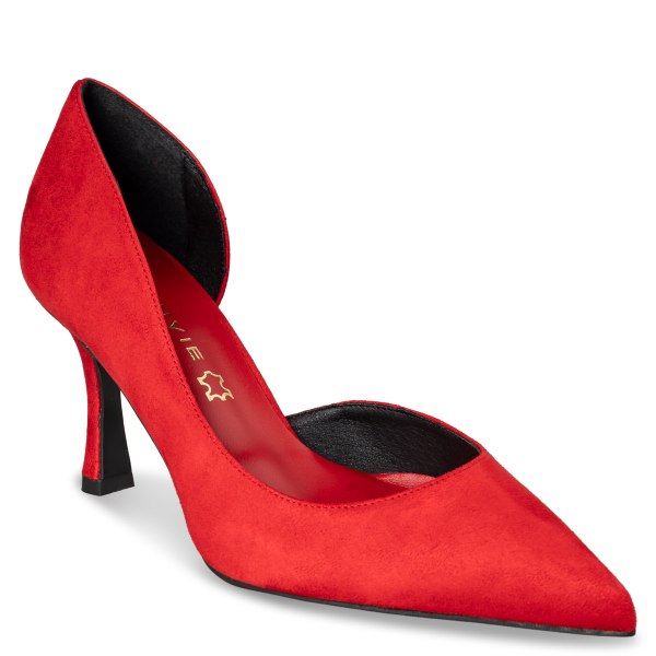POINTY PUMPS